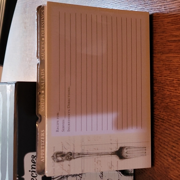 New Recipe Box - Picture 2 of 5